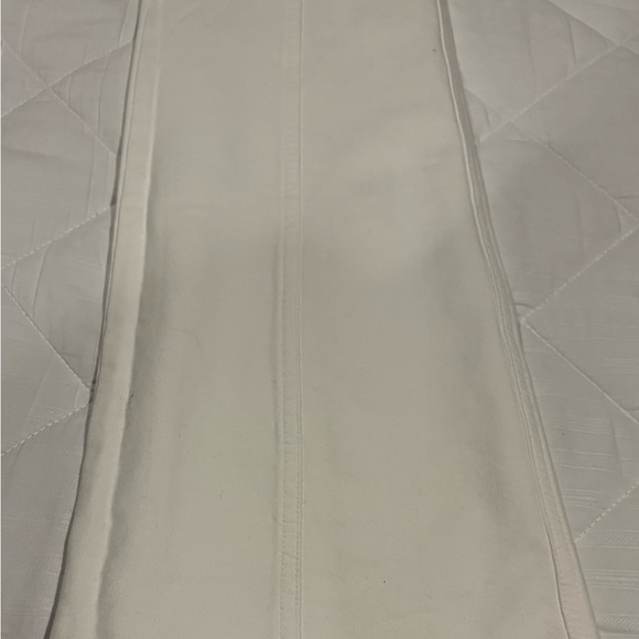 **** New Jennifer Lopez White Jeans, Size 7 - Picture 6 of 7